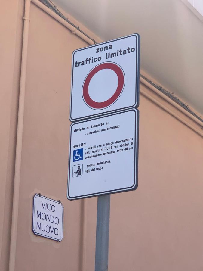 Domenica Rooms Lecce Exterior foto